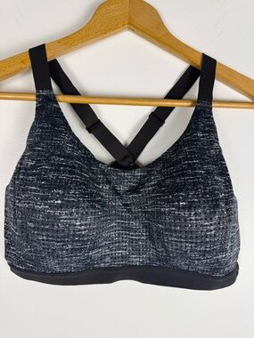 Victoria's Secret Black Heathered Mesh Sports Bra